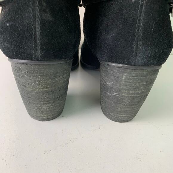 BCBGeneration Size 8 Merryl Black Genuine Suede Tall Wedge Chain Link Boots - Picture 7 of 11